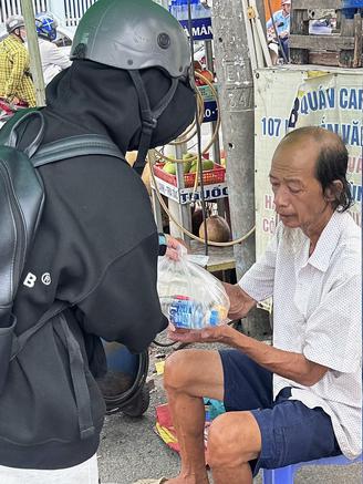 Hành trình của sự sẻ chia
