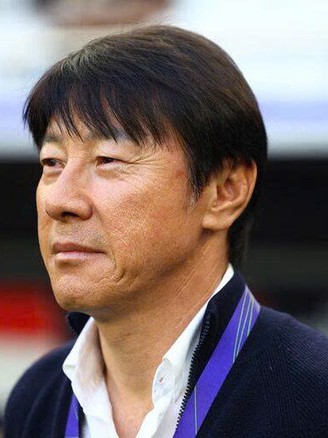 HLV Shin Tae-yong bị kỷ luật vì hành hung cầu thủ Hàn Quốc, công việc ở Indonesia ra sao?