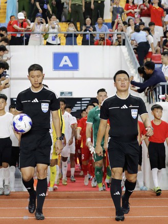 ASEAN Cup áp dụng loạt luật mới giống hệt World Cup 2026: Cầu thủ Việt đừng lấy tay che miệng…

