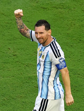 Nóng: Messi ghi bàn như thói quen, phá 4 kỷ lục siêu khó ở World Cup