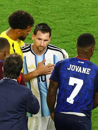 World Cup 2026, Argentina 3-2 Cabo Verde: Hết chuyện cổ tích, chỉ còn nhà vô địch vất vả
