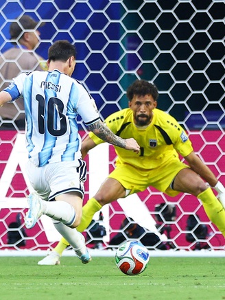 Cabo Verde kiêu hãnh rời World Cup khi khiến Messi ‘toát mồ hôi hột’ và 3 nhà vô địch khiếp đảm