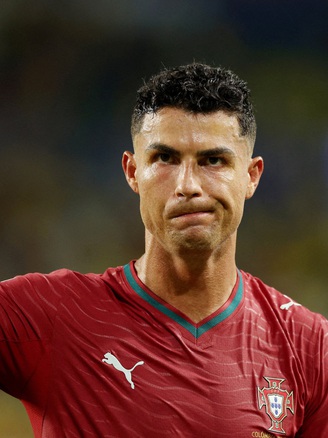 Ronaldo khen ngợi Yamal, nói lời gan ruột: 'World Cup 2026 là lần cuối của tôi'
