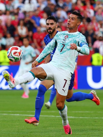 Nhận định bóng đá Bồ Đào Nha vs Tây Ban Nha: Nghẹt thở, Ronaldo rất có duyên
