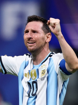 Messi vượt kỷ lục của Maradona, tiếp tục cùng Argentina viết nên trang sử thi World Cup