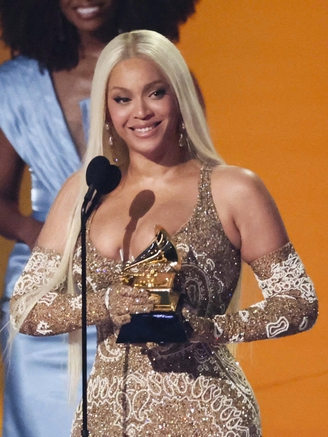 Beyoncé bị kiện vì 'đạo nhạc'