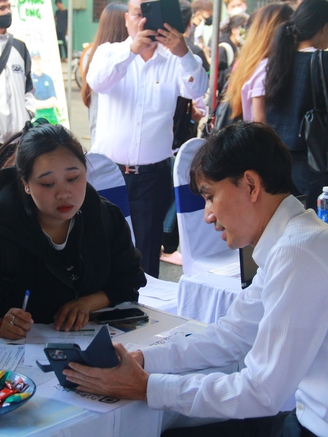 Chọn ngành thế nào để bớt nỗi lo thất nghiệp?