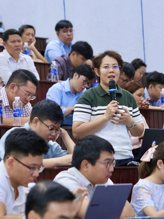 Trang bị kỹ năng số cho lực lượng hỗ trợ chuyển đổi số tại địa phương