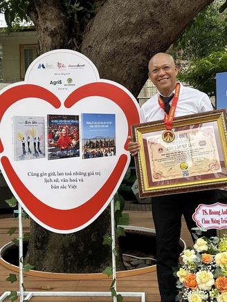 Nguyễn Á và hành trình 16 năm kể chuyện biển đảo, di sản Việt