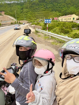 Vợ chồng trẻ biến 13 ngày xuyên Việt thành 'lớp học' đặc biệt cho con