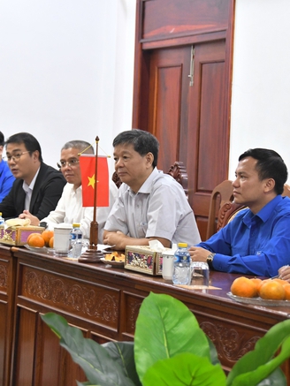 Cùng một khát vọng bình yên từ biên giới đến không gian mạng