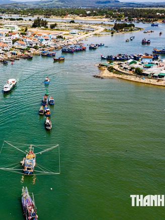 Sa Kỳ, cửa biển giữa những bãi đá đen hòn Bàn Than
