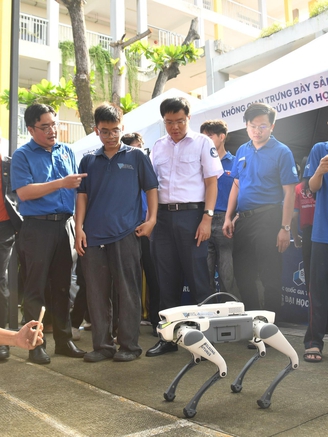 Đưa công nghệ chạm vào từng hơi thở cuộc sống