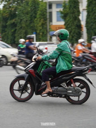 Shipper ngày nghỉ lễ: Có gì khác ngày thường?