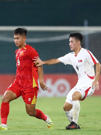 HLV Ikeuchi xin lỗi vì thua Triều Tiên, nói lời gan ruột: 'U.20 Việt Nam còn cơ hội…’