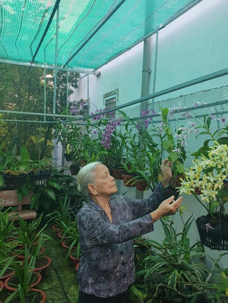 Cách cụ bà U.90 kiếm tiền làm từ thiện