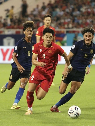 Đình Bắc bứt phá ngoạn mục, dẫn đầu cuộc đua Vua phá lưới ASEAN Cup 2026