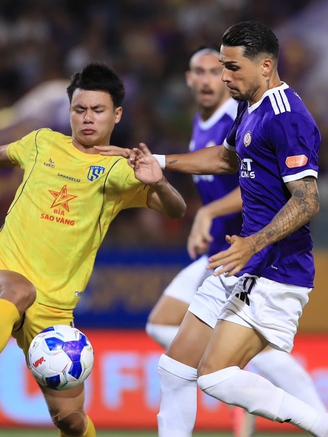 Nhận định, dự đoán tỷ số Hà Nội thắng Đà Nẵng 2-1: Hoàng Hên 'cứu' HLV Kewell