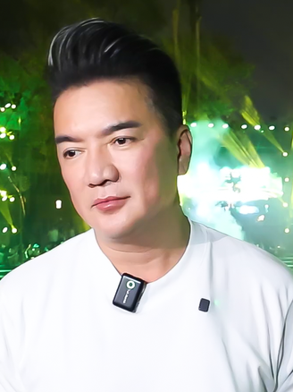 Đàm Vĩnh Hưng: 'Có những nỗi đau không thể nguôi ngoai'