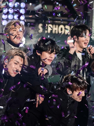 Vé concert BTS 'hét giá' gấp 30 lần, Tổng thống Hàn Quốc tuyên bố truy đến cùng