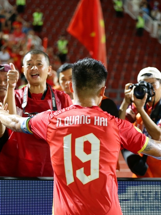 Sốc: Quang Hải chấn thương xin không tham dự FIFA ASEAN Cup, có giã từ đội tuyển Việt Nam?