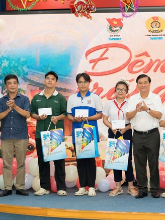 Trung thu đặc biệt ở Báo Thanh Niên: Những đứa trẻ ngày nào nay vào đại học