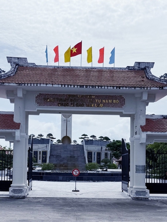 'Dạ cổ hoài lang', tiếng lòng mong 'én nhạn hiệp đôi'