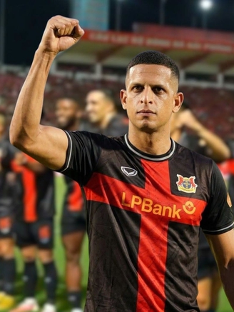 Vắng Hoàng Đức và Tài Lộc, Ninh Bình vẫn thắng đậm Hải Phòng: Lucao cực hay, lập hat-trick vào lưới đội bóng cũ