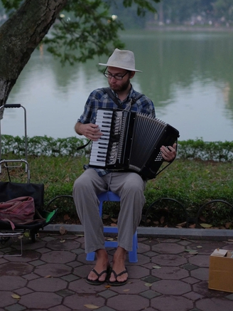 Hanoi Jazztival 2026: Khi Jazz bước ra phố