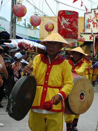 Có nên đổi tên Lễ hội Nghinh Ông Cần Giờ?