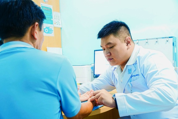 Táo tàu bổ dưỡng nhưng người cao tuổi, bệnh nền nên ăn với liều lượng thế nào?- Ảnh 2.