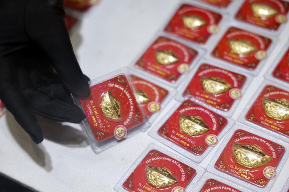 Giá vàng hôm nay 3.10.2025: Tiếp tục gi…