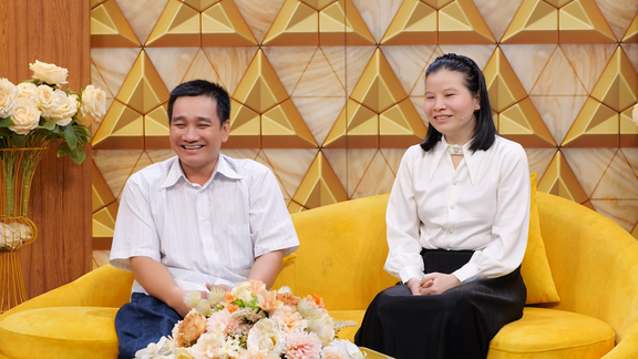 Học viên ‘cưa đổ’ cô giáo tiế…