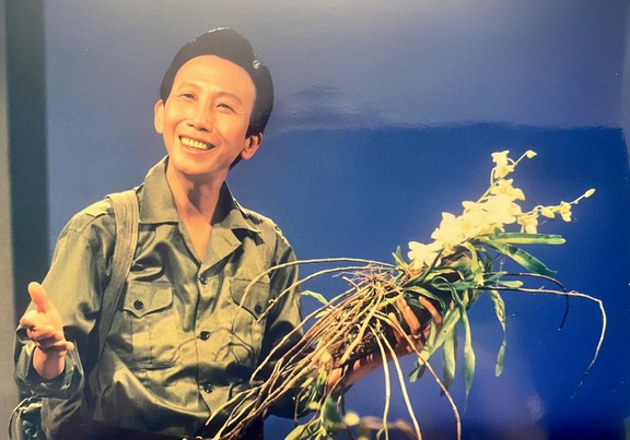 NSND Thế Hiển 'cháy' hết mình cho Tổ quốc và tuổi trẻ- Ảnh 1.