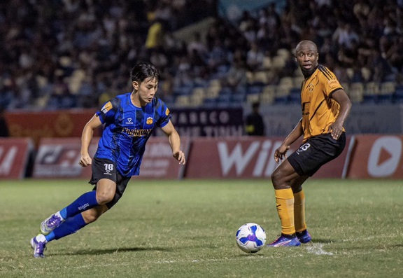 HAGL phải 'mở tài khoản' ở V-League, nế…