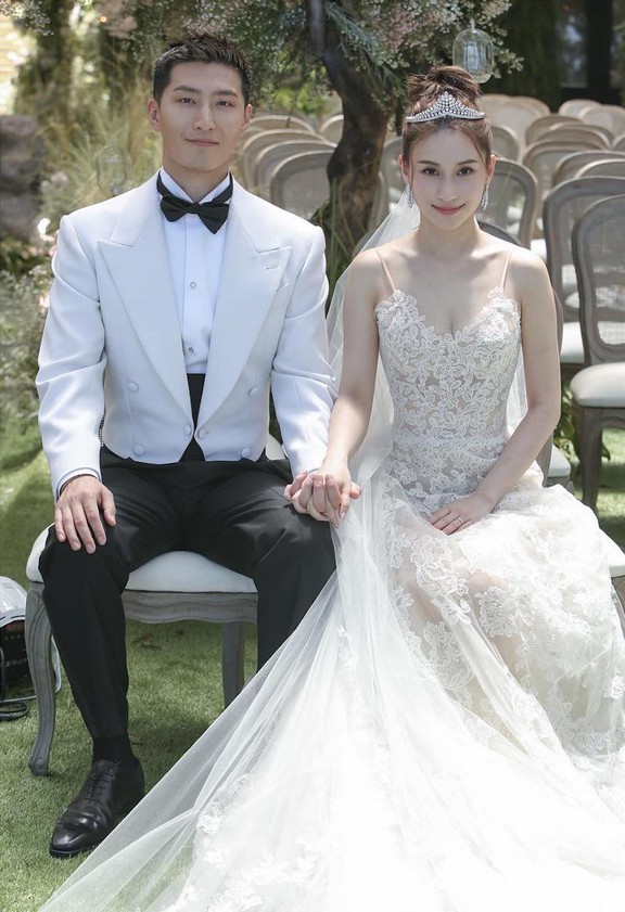 Đậu Kiêu phủ nhận ly hôn ái nữ 'vua sòng bạc Macau' - Ảnh 2.