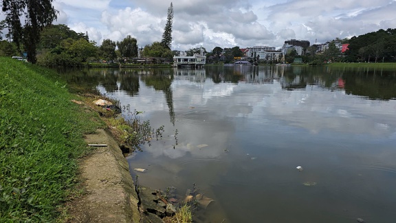 Sạt trượt ta luy, bờ kè quanh…