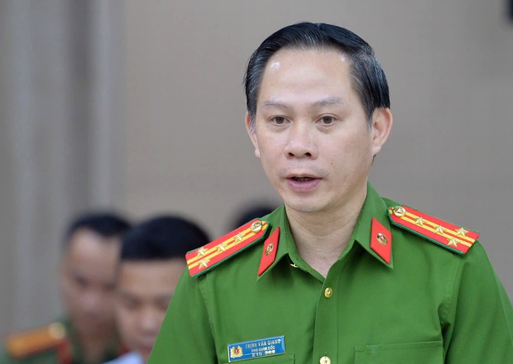 Trùm giang hồ Vi 'n…