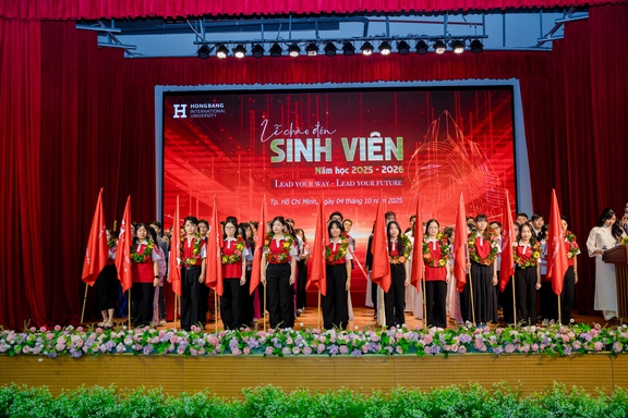 Sinh viên HIU bước vào năm học mới với …