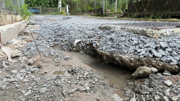 TP.HCM: Đường tiền tỉ mới làm xong đã hư hỏng, liệu có tiêu cực?- Ảnh 3.