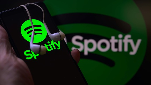 Spotify bị hack: 300 TB nhạc 'xịn' bị chia sẻ miễn phí khắp cõi mạng - Ảnh 1.