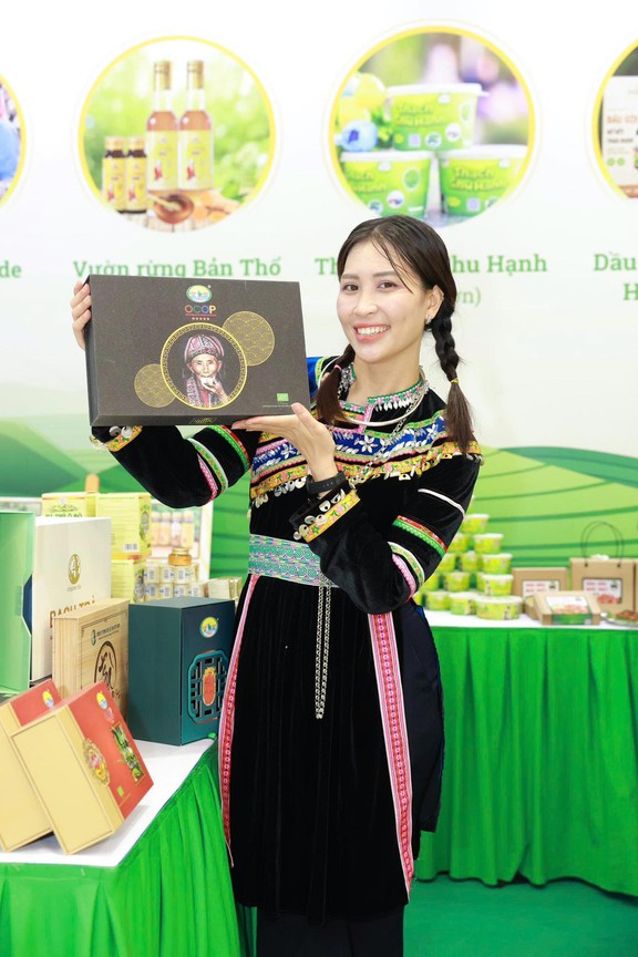 Hoa khôi nâng tầm nông sản cao nguyên đá - Ảnh 2.