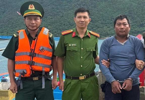 Bộ đội biên phòng Côn Đảo bắt…