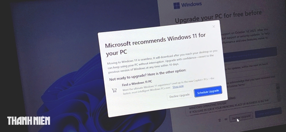 Microsoft bị chỉ trích nặng n…