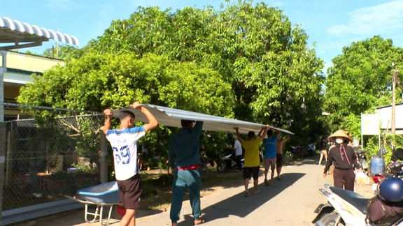 Sạt lở bờ sông Tiền, nhiều nhà dân bị cuốn trôi- Ảnh 2.