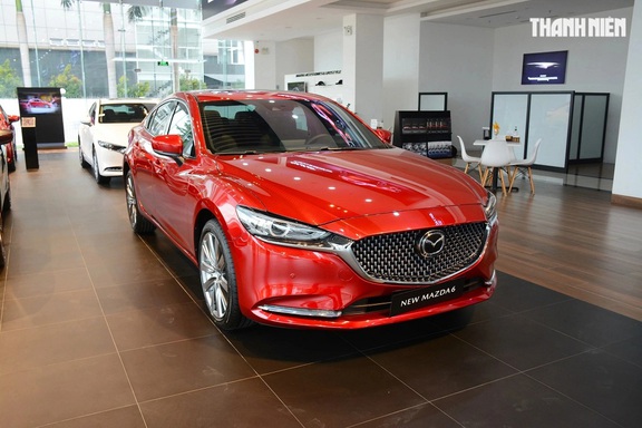 Sedan hạng D: Toyota Camry cũng mất dần phong độ, Mazda6 tiếp tục “mất tích” - Ảnh 3.