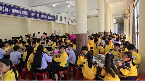 Vụ thông tin thực phẩm bẩn vào trường h…