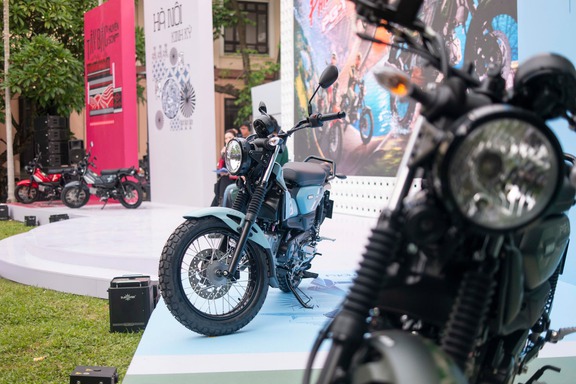 Chưa về đến đại lý, Yamaha PG-1 'đội gi…