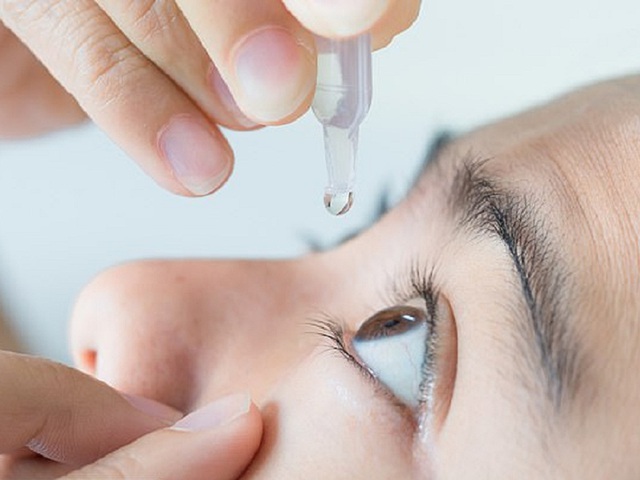 Sự mất cân bằng hoóc môn có thể dẫn đến khô mắt Sự mất cân bằng hoóc môn có thể dẫn đến khô mắt