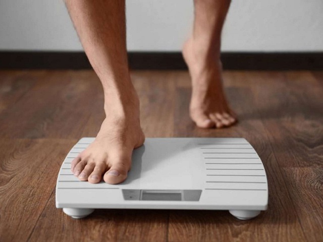Chế độ ăn uống lành mạnh kết hợp với tập luyện thường xuyên sẽ giúp giảm cân rất hiệu quả